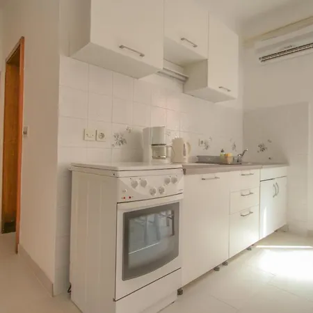 Apartment Adila 4 Novigrad (Istria)