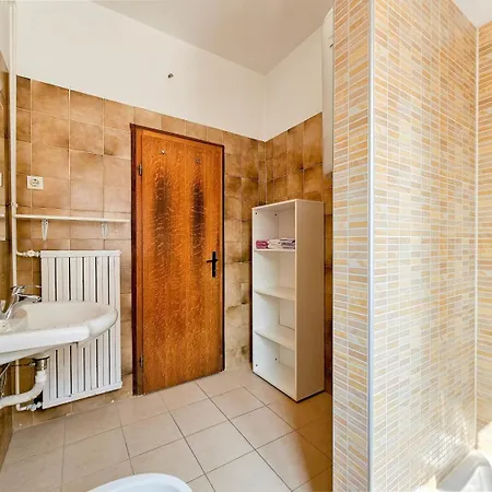 Adila 4 Novigrad Istria