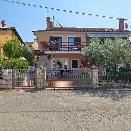 Adila 4 * Novigrad Istria