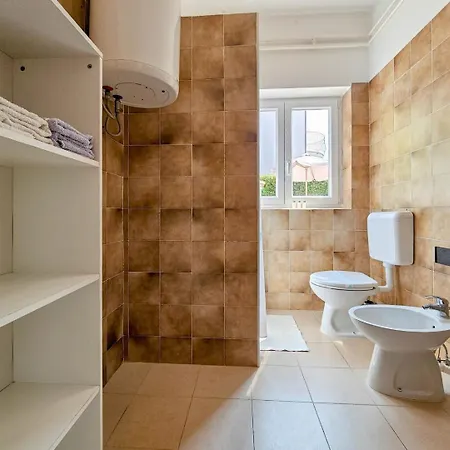 Adila 4 Novigrad Istria