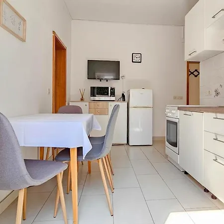 Adila 4 * Novigrad Istria