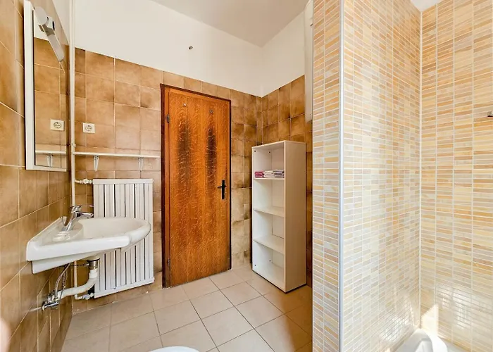 Adila 4 Novigrad Istria