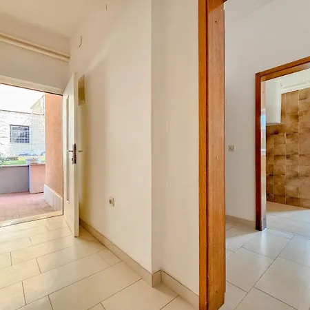 Adila 4 * Novigrad Istria